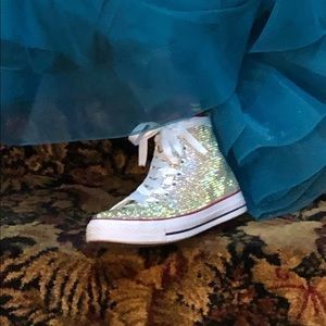rhinestone studded high top converse!